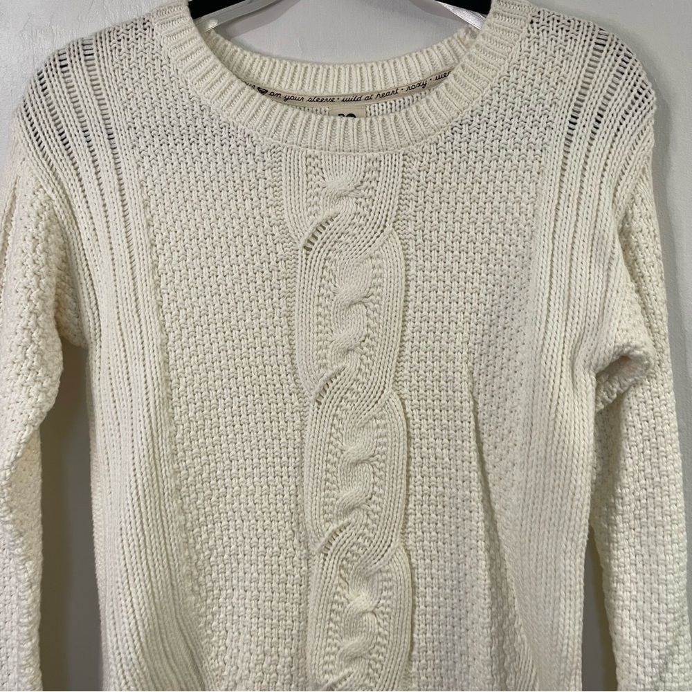 Roxy White Cable Knit Chunky Sweater Long Sleeve Sweater - Picture 3 of 7